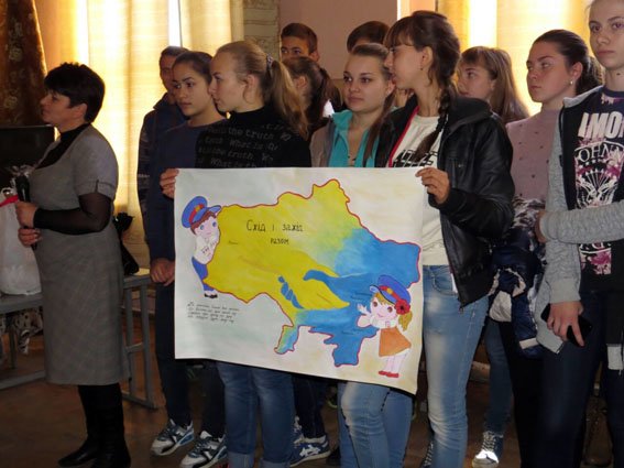 «Схід і захід - разом». Діти з Донбасу два тижні провели в мальовничому Закарпатті (фото) - фото 3 «Схід і захід - разом». Діти з Донбасу два тижні провели в мальовничому Закарпатті (фото) - фото 3