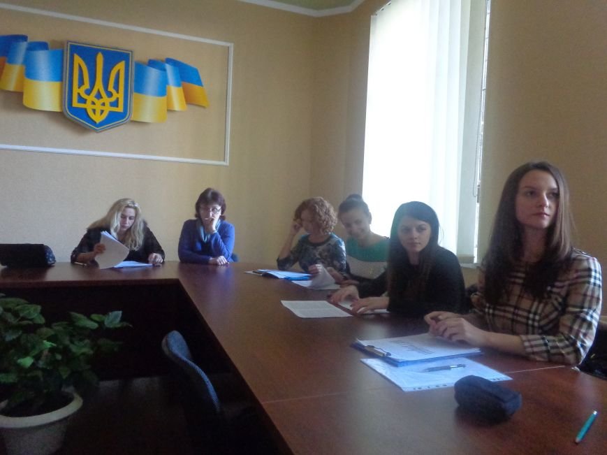 В ДонНТУ Красноармейска состоялся круглый стол по вопросам развития и регулирования малого бизнеса (фото) - фото 2 В ДонНТУ Красноармейска состоялся круглый стол по вопросам развития и регулирования малого бизнеса (фото) - фото 2