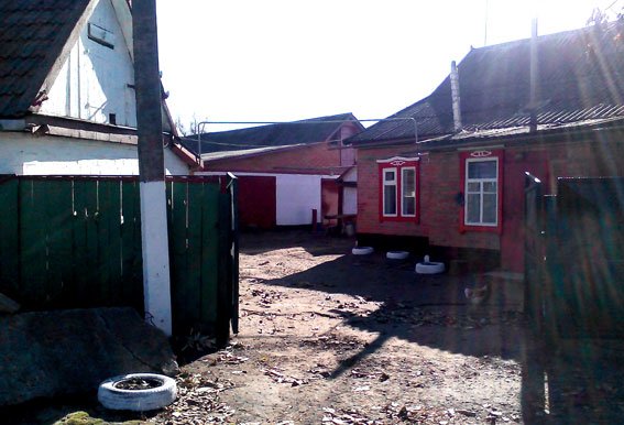 На Полтавщині пенсіонер застрелив з рушниці дружину та покінчив з життям самогубством (ФОТО) (фото) - фото 1 На Полтавщині пенсіонер застрелив з рушниці дружину та покінчив з життям самогубством (ФОТО) (фото) - фото 1