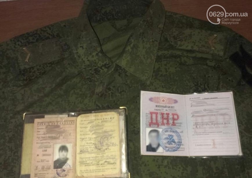 Суд лишил свободы двух сторонников «ДНР», которые пытались провезти под Мариуполем огромное количество боеприпасов (фото) - фото 1 Суд лишил свободы двух сторонников «ДНР», которые пытались провезти под Мариуполем огромное количество боеприпасов (фото) - фото 1
