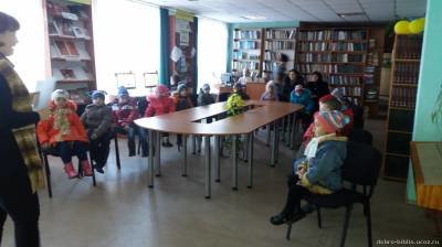В Добропольской библиотеке дети познакомились с книжной планетой (фото) - фото 1 В Добропольской библиотеке дети познакомились с книжной планетой (фото) - фото 1