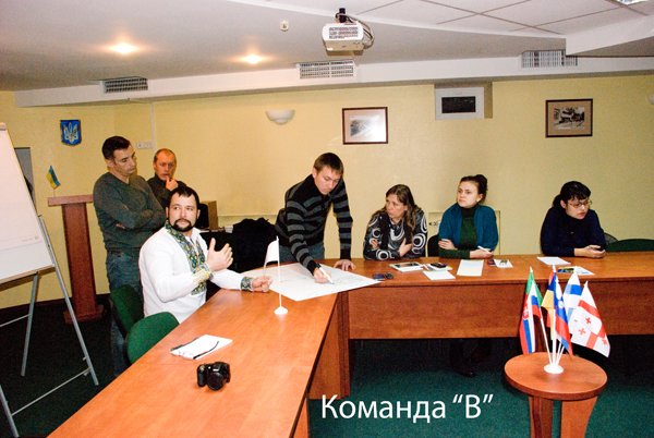 Бердянск накануне второго тура выборов мэра: каждое мнение многого стоит (фото) - фото 3 Бердянск накануне второго тура выборов мэра: каждое мнение многого стоит (фото) - фото 3