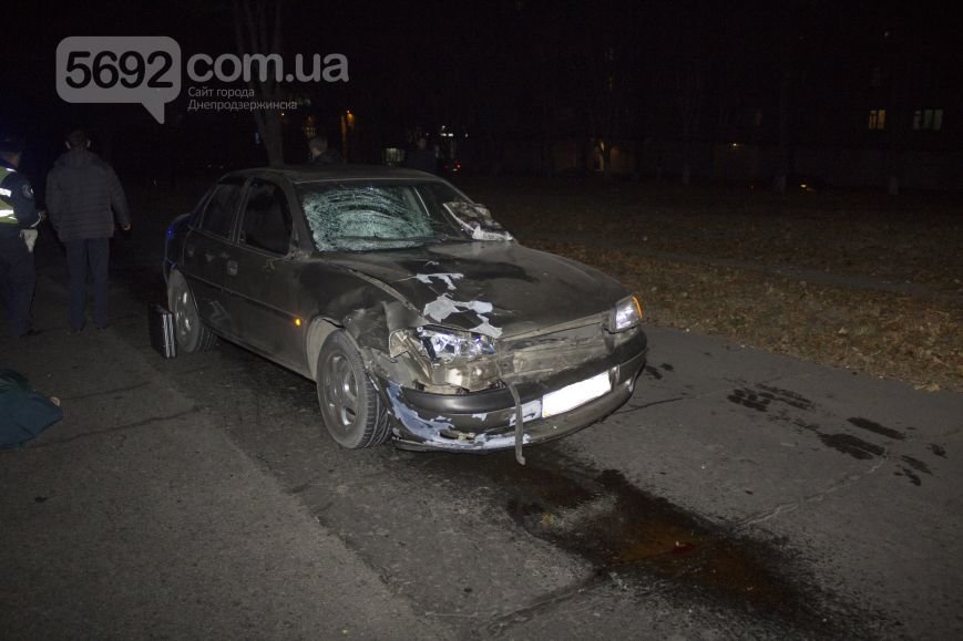 В Днепродзержинске ДТП на проспекте Аношкина унесло жизни двух пешеходов (фото) - фото 4 В Днепродзержинске ДТП на проспекте Аношкина унесло жизни двух пешеходов (фото) - фото 4