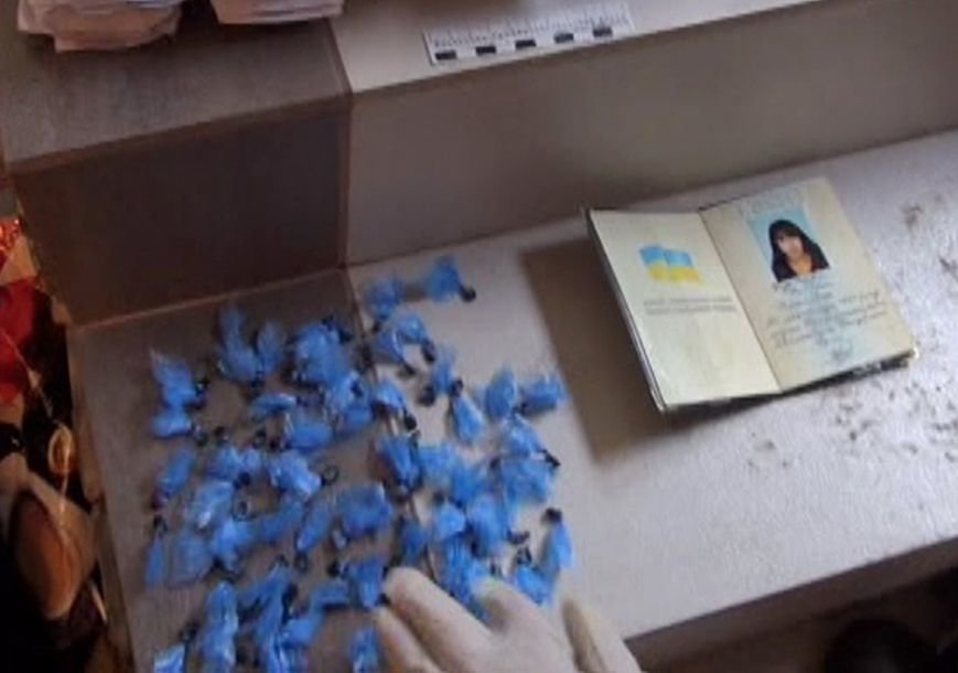 В Симферополе осудили членов цыганского наркоклана: 62 года колонии на пятерых (ФОТО) (фото) - фото 3 В Симферополе осудили членов цыганского наркоклана: 62 года колонии на пятерых (ФОТО) (фото) - фото 3