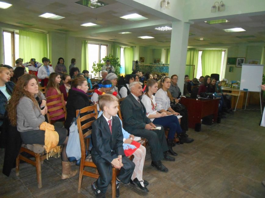 У Слов'янську відзначили День української писемності та мови (фото) - фото 1 У Слов'янську відзначили День української писемності та мови (фото) - фото 1