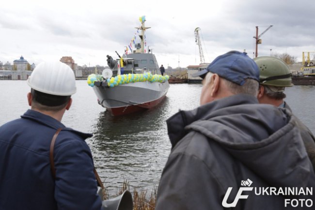 В Киеве презентовали бронированный катер для ВМС Украины (ФОТО) (фото) - фото 1 В Киеве презентовали бронированный катер для ВМС Украины (ФОТО) (фото) - фото 1