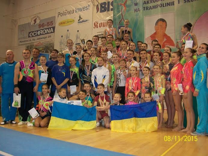 На міжнародних змаганнях у Польщі, львівські акробати не залишилися без нагород (фото) - фото 1 На міжнародних змаганнях у Польщі, львівські акробати не залишилися без нагород (фото) - фото 1