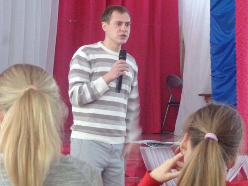 Школьники Родинского встретились с «Городскими стражами» (фото) - фото 3 Школьники Родинского встретились с «Городскими стражами» (фото) - фото 3