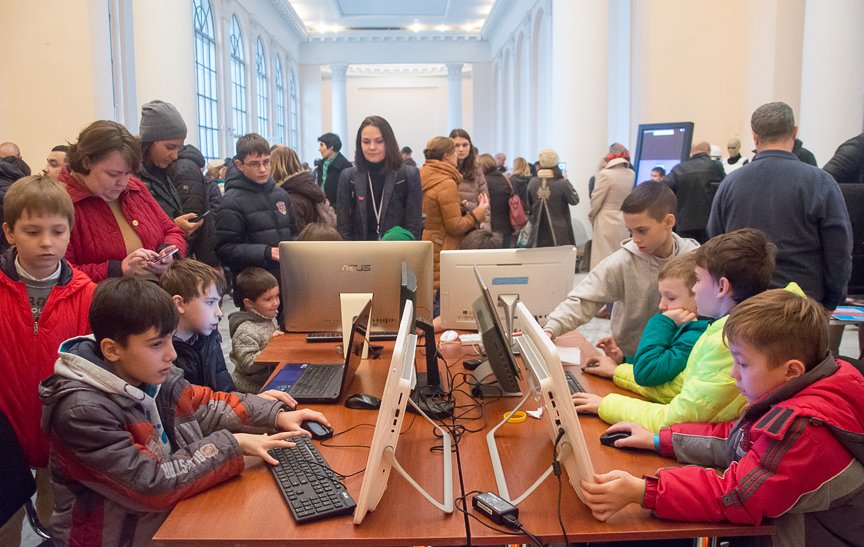 В Киеве прошел фестиваль современных технологий, изобретений и креативности (фото) - фото 1 В Киеве прошел фестиваль современных технологий, изобретений и креативности (фото) - фото 1