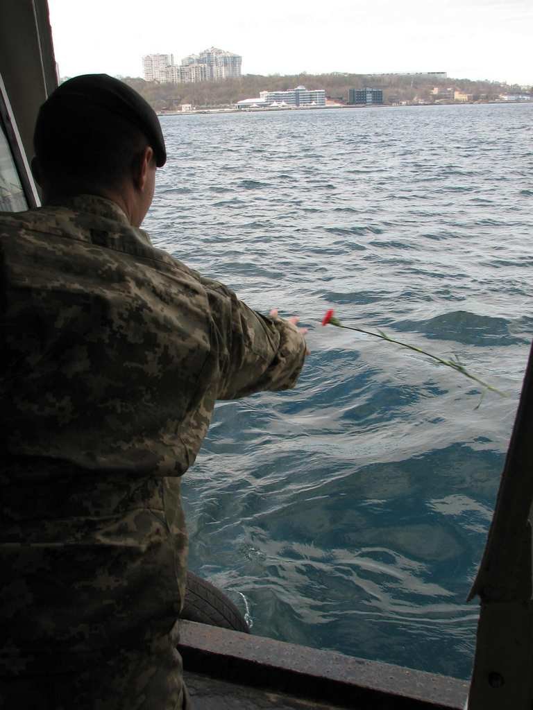 В Одессе морская пехота отметила профессиональный праздник (ФОТО) (фото) - фото 1