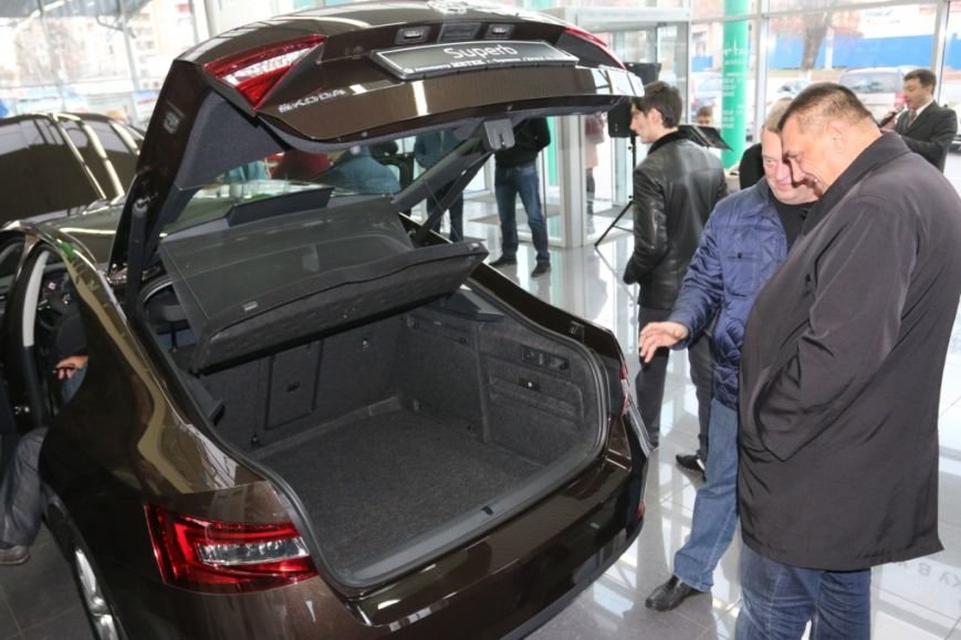 ŠKODA Superb: самая безопасная среди самых надежных, фото-3 ŠKODA Superb: самая безопасная среди самых надежных, фото-3