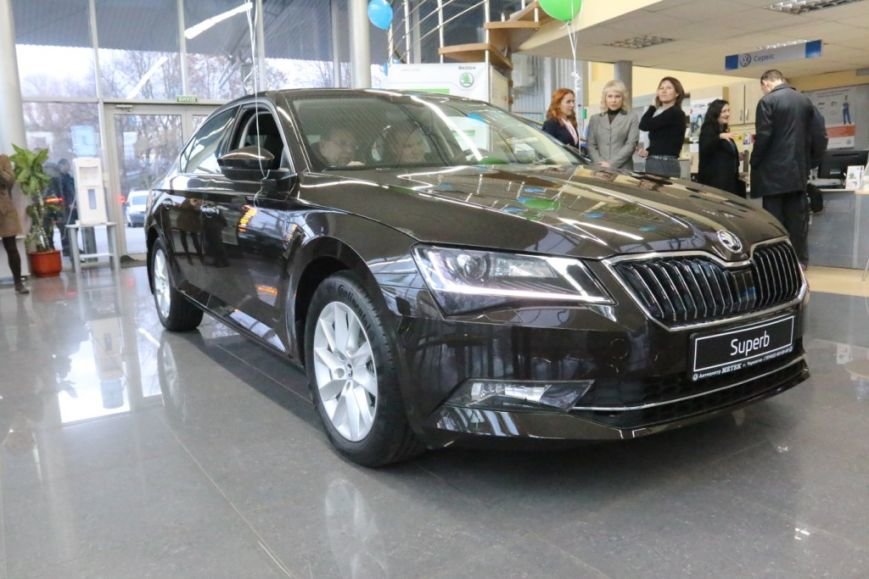 ŠKODA Superb: самая безопасная среди самых надежных, фото-4 ŠKODA Superb: самая безопасная среди самых надежных, фото-4