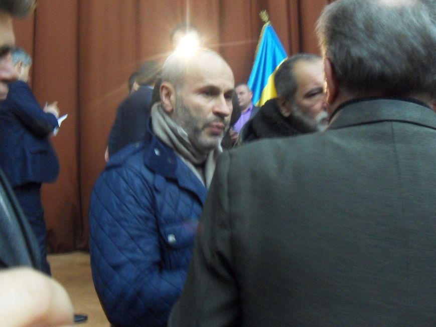 Перша сесія обласної ради нового скликання: сутички, «договорняки» і обрання голови (фото) - фото 5 Перша сесія обласної ради нового скликання: сутички, «договорняки» і обрання голови (фото) - фото 5