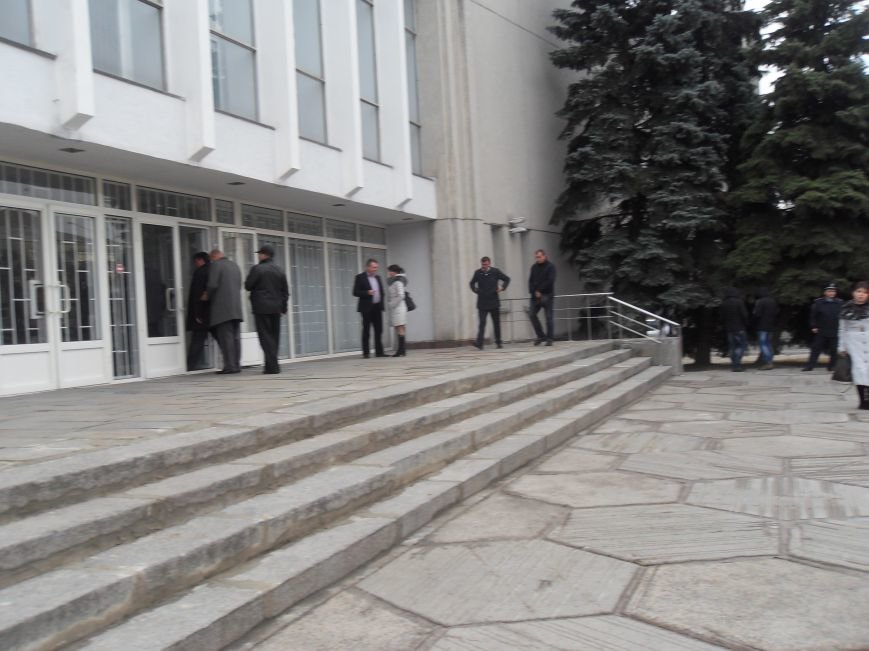 Перша сесія обласної ради нового скликання: сутички, «договорняки»... Перша сесія обласної ради нового скликання: сутички, «договорняки» і обрання голови (фото) - фото 2