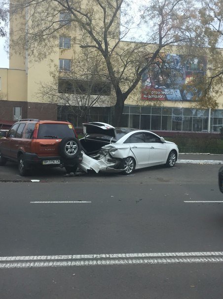 В Одессе на Молдаванке произошла серьезная авария (ФОТО) (фото) - фото 1