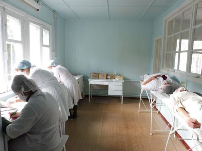 Полицейские Черниговской области сдали кровь на лечение своих коллег из зоны АТО (фото) - фото 1 Полицейские Черниговской области сдали кровь на лечение своих коллег из зоны АТО (фото) - фото 1