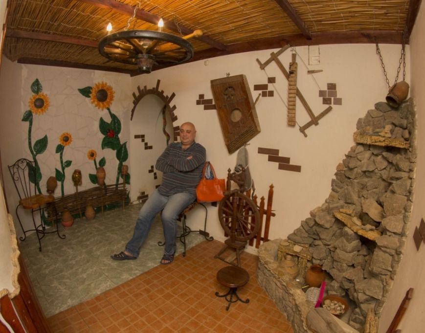 Уманчанин оголосив незалежність від тарифів Яценюка (ФОТО) (фото) - фото 2 Уманчанин оголосив незалежність від тарифів Яценюка (ФОТО) (фото) - фото 2
