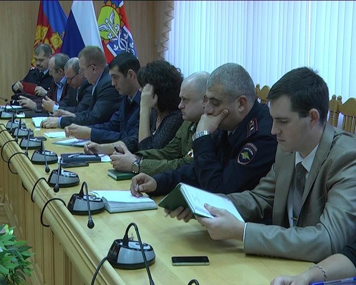В Армавире обсудили проблему антитеррора (фото) - фото 1 В Армавире обсудили проблему антитеррора (фото) - фото 1