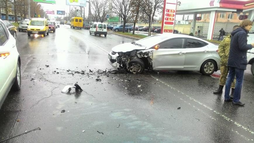 В Одессе масштабная авария на Краснова остановила движение (ФОТО) (фото) - фото 1