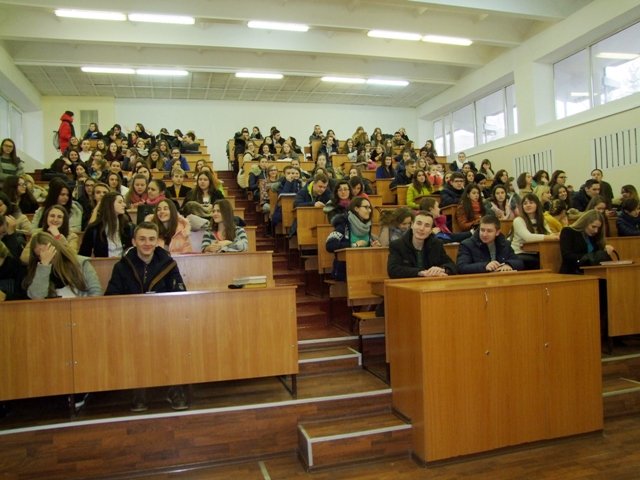 Студенти педуніверситету зустрілися з представниками управління юстиції (фото) - фото 1 Студенти педуніверситету зустрілися з представниками управління юстиції (фото) - фото 1