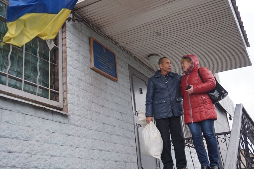 Добровольца батальона «Айдар», которого обвиняли в разбое в зоне АТО, освободили из Криворожского СИЗО (ФОТО) (фото) - фото 1 Добровольца батальона «Айдар», которого обвиняли в разбое в зоне АТО, освободили из Криворожского СИЗО (ФОТО) (фото) - фото 1