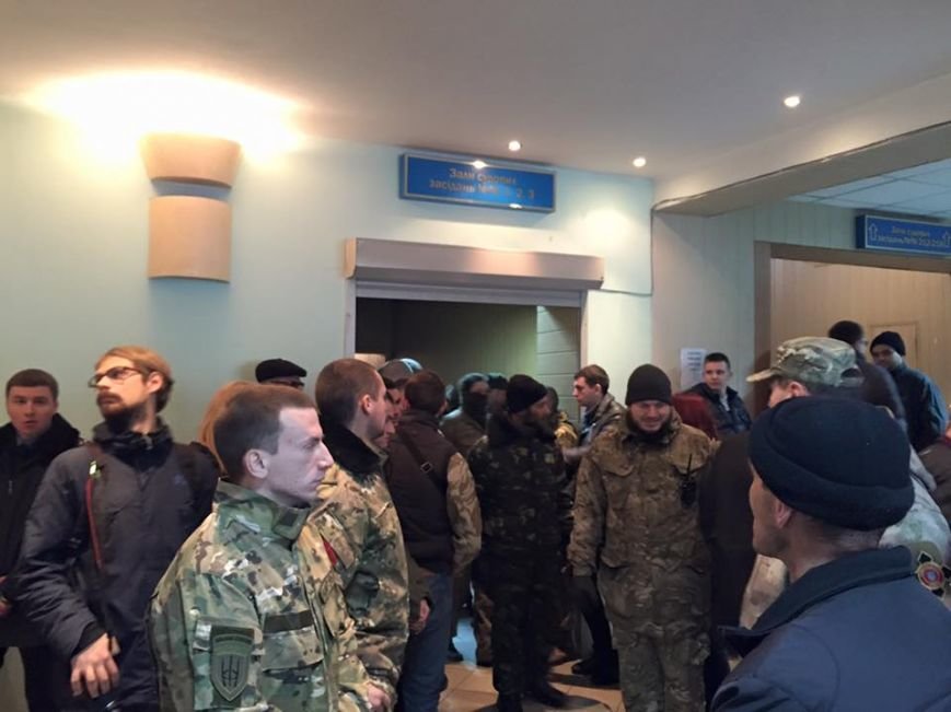 Будет жарко: Одесские патриоты вновь оккупировали Малиновский суд (ФОТО, ОБНОВЛЯЕТСЯ) (фото) - фото 1