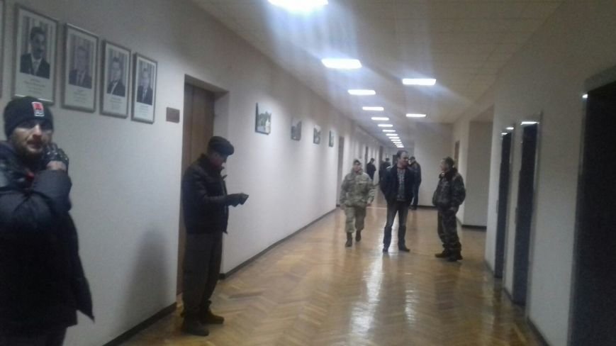 «Громадська варта» взяла под охрану  кабинеты Юрия Вилкула и его заместителей 