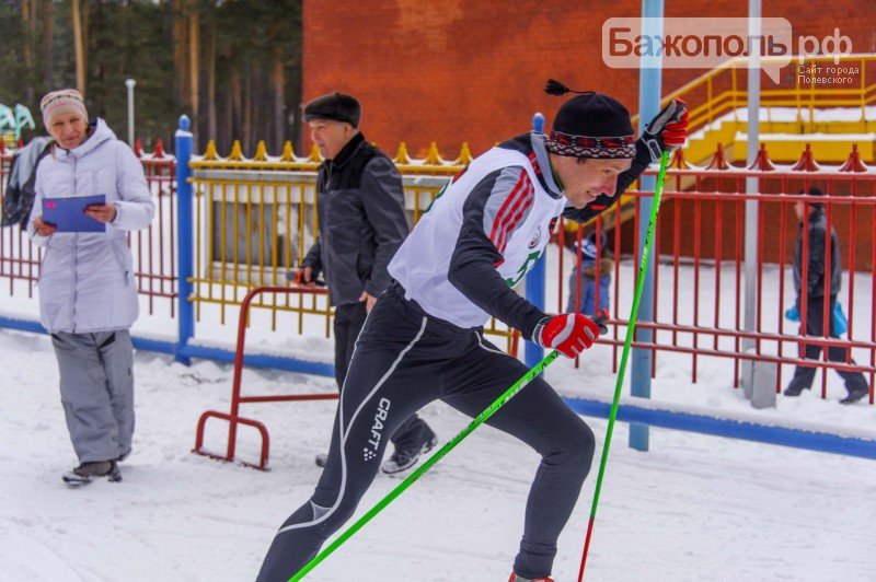 Зимний сезон 2015/16 на лыжной базе градообразующего предприятия Полевского открыт (фото) - фото 1 Зимний сезон 2015/16 на лыжной базе градообразующего предприятия Полевского открыт (фото) - фото 1