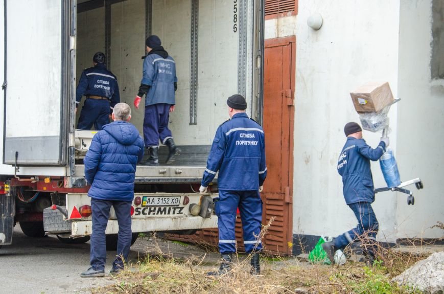 Больницы днепропетровщины в третий раз получили гуманитарную помощь от США (ФОТО) (фото) - фото 5 Больницы днепропетровщины в третий раз получили гуманитарную помощь от США (ФОТО) (фото) - фото 5