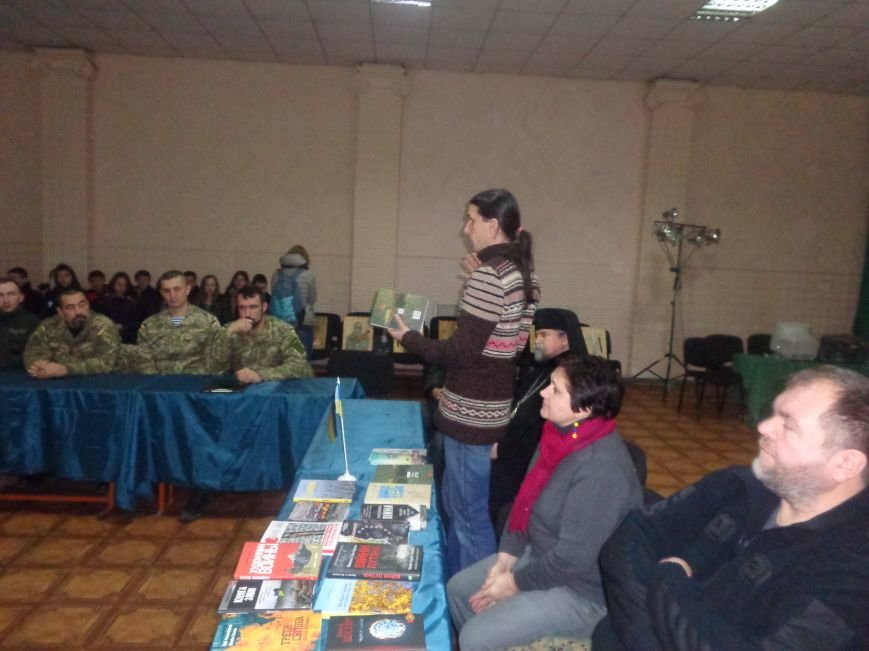 «Війна - то великий виклик, що потребує відповіді» - в Красноармейск приехал фестиваль творчества «Обручка Катерини» (фото) - фото 5 «Війна - то великий виклик, що потребує відповіді» - в Красноармейск приехал фестиваль творчества «Обручка Катерини» (фото) - фото 5