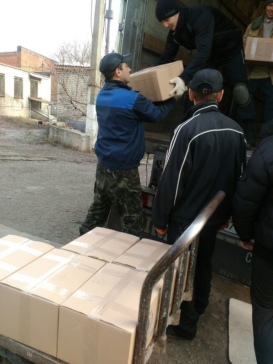 Артемовская ЦРБ и 2-ая горбольница получили продовольственную помощь от АДРА Украина (фото) - фото 1 Артемовская ЦРБ и 2-ая горбольница получили продовольственную помощь от АДРА Украина (фото) - фото 1
