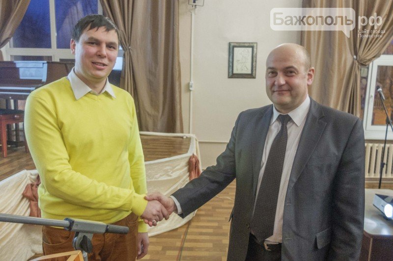 На градообразующем предприятии Полевского выбирали молодёжного лидера (фото) - фото 1 На градообразующем предприятии Полевского выбирали молодёжного лидера (фото) - фото 1
