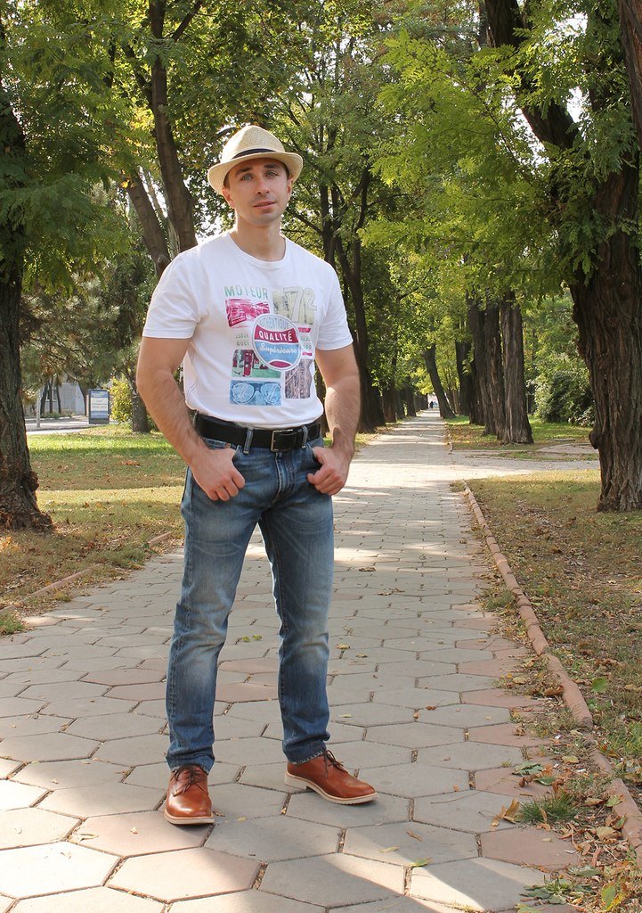 Опрос: чем днепропетровцам запомнился уходящий год? (фото) - фото 3 Опрос: чем днепропетровцам запомнился уходящий год? (фото) - фото 3