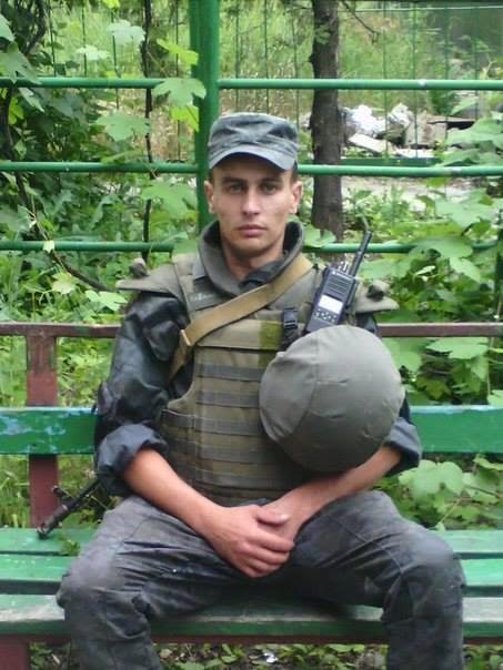 Родственники нацгвардейца, застрелившегося в Мариуполе заявили о св... Родственники нацгвардейца, застрелившегося в Мариуполе заявили о своем подозрении в его убийстве (ФОТО) (фото) - фото 7