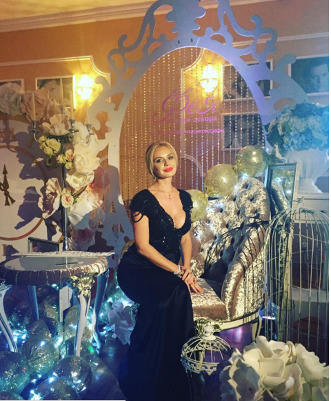 19-12-грандбал-фотозона 19-12-грандбал-фотозона