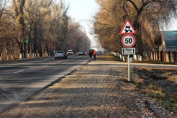 Как дорожные полицейские разводят казахстанских водителей. Несколько любимых способов (фото) - фото 1 Как дорожные полицейские разводят казахстанских водителей. Несколько любимых способов (фото) - фото 1
