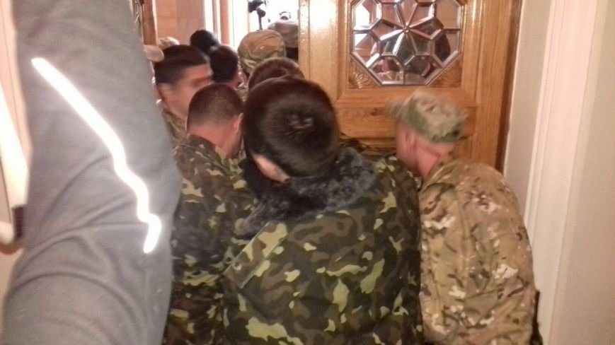 Нардеп Константин Усов заявил, что вопрос по Кривому Рогу будет слушаться в четверг, а не сегодня (фото) - фото 1 Нардеп Константин Усов заявил, что вопрос по Кривому Рогу будет слушаться в четверг, а не сегодня (фото) - фото 1