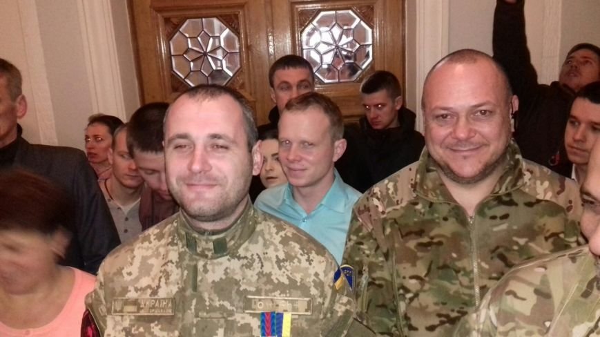 Нардеп Константин Усов заявил, что вопрос по Кривому Рогу будет слушаться в четверг, а не сегодня (фото) - фото 2 Нардеп Константин Усов заявил, что вопрос по Кривому Рогу будет слушаться в четверг, а не сегодня (фото) - фото 2