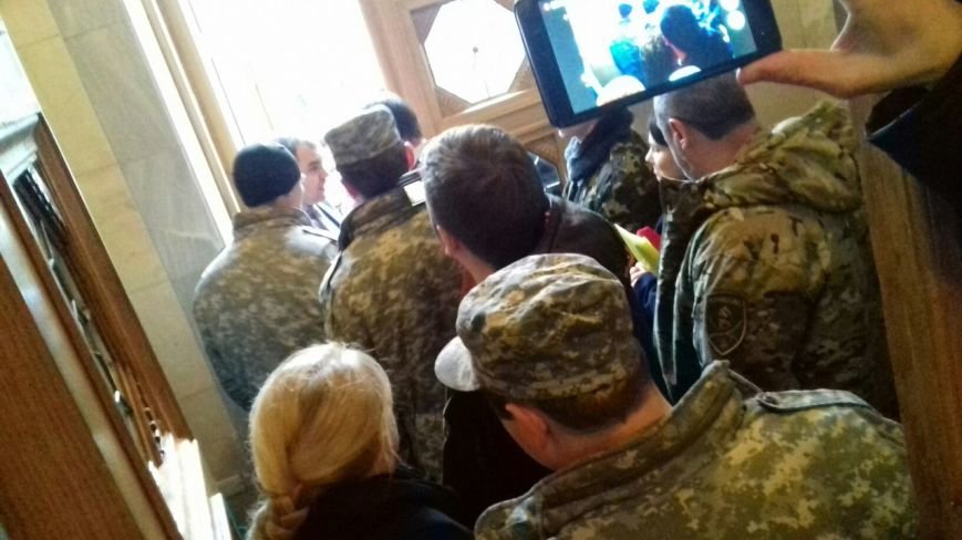 Нардеп Константин Усов заявил, что вопрос по Кривому Рогу будет слушаться в четверг, а не сегодня (фото) - фото 1 Нардеп Константин Усов заявил, что вопрос по Кривому Рогу будет слушаться в четверг, а не сегодня (фото) - фото 1