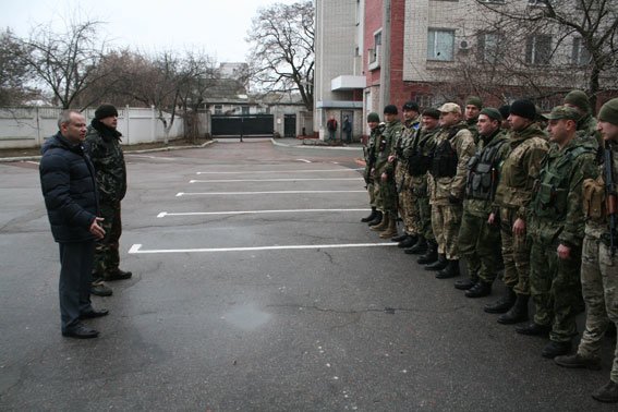 Спецбатальон «Чернигов» провел ротацию: на Донбасс уехала новая группа бойцов (фото) - фото 1 Спецбатальон «Чернигов» провел ротацию: на Донбасс уехала новая группа бойцов (фото) - фото 1