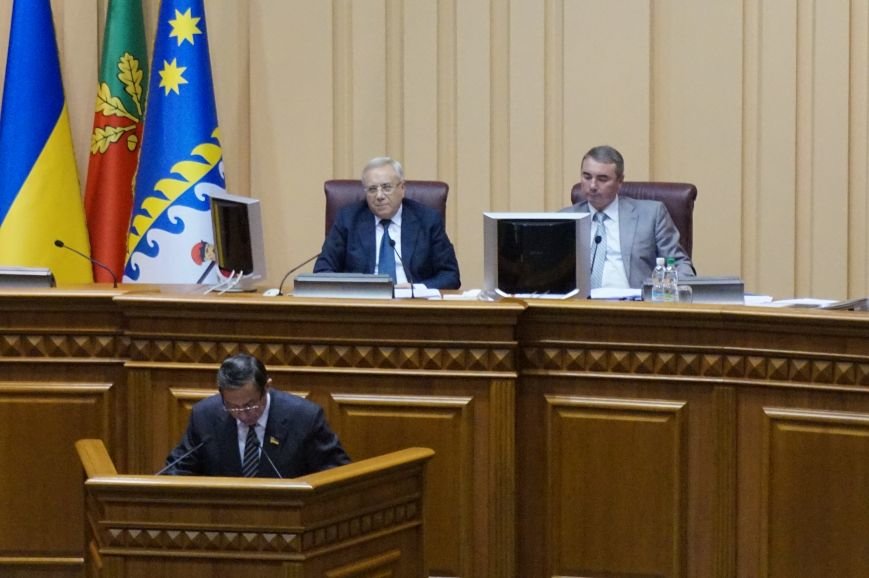 Что было в обращении криворожского горсовета к Президенту и как голосовали депутаты (ФОТО) (фото) - фото 1 Что было в обращении криворожского горсовета к Президенту и как голосовали депутаты (ФОТО) (фото) - фото 1