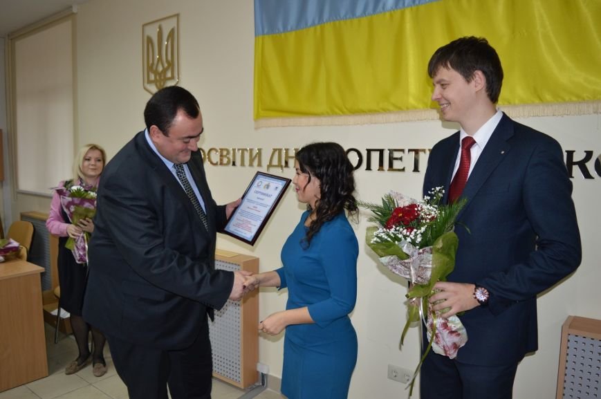нагородження молоді науковці (4) нагородження молоді науковці (4)