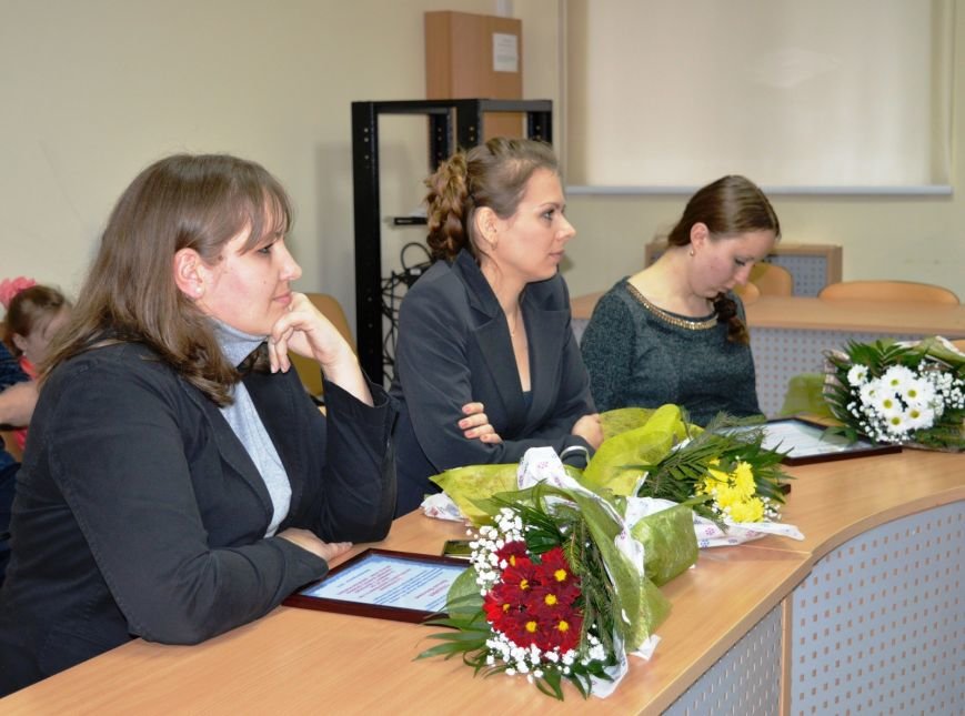 нагородження молоді науковці (15) нагородження молоді науковці (15)
