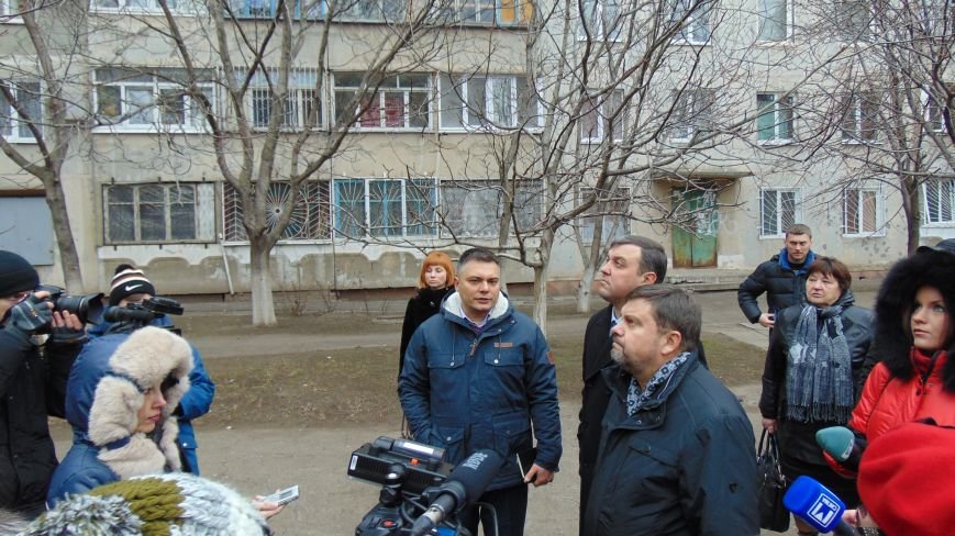 Мариупольцы, живущие в ЖМР Мариупольцы, живущие в ЖМР