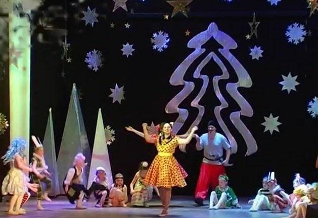 городские елки-04 городские елки-04