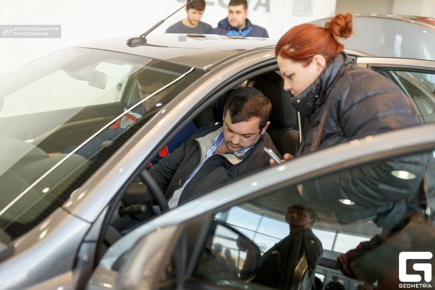 Презентация новой LADA Vesta в городе Пятигорске произвела настоящи... Презентация новой LADA Vesta в городе Пятигорске произвела настоящий фурор! (фото) - фото 1