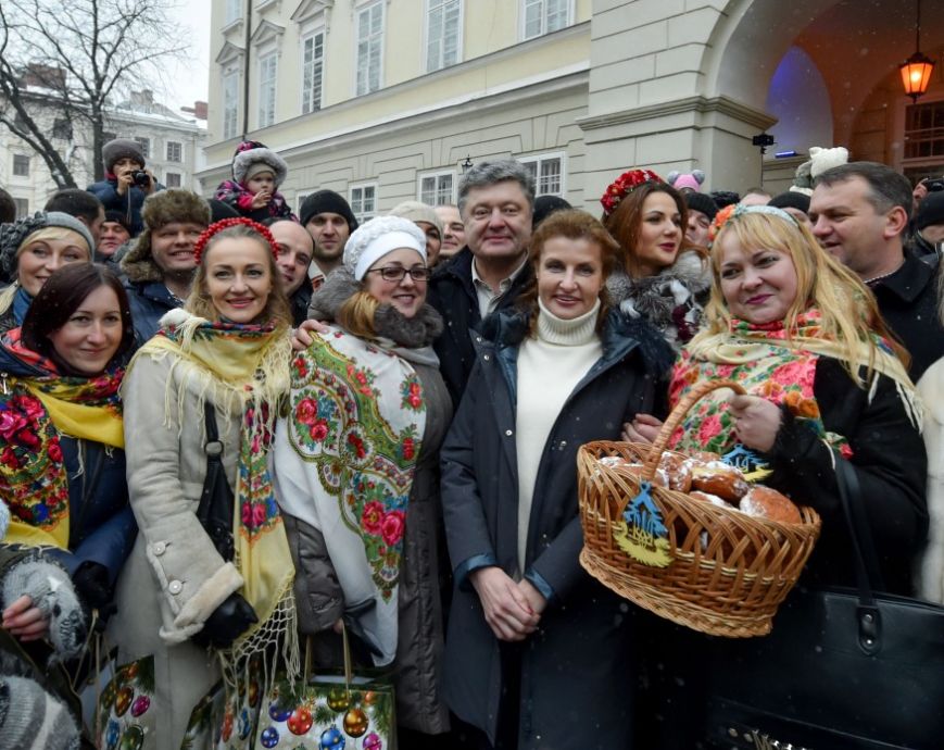 Різдво у Львові: як українці відзначали різдвяні свята у нашому місті (ФОТОРЕПОРТАЖ) (фото) - фото 6 Різдво у Львові: як українці відзначали різдвяні свята у нашому місті (ФОТОРЕПОРТАЖ) (фото) - фото 6