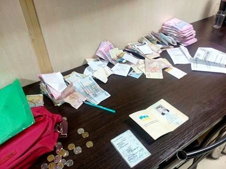 На КПВВ «Зайцево» продолжают задерживать незаконные грузы (фото) - фото 1 На КПВВ «Зайцево» продолжают задерживать незаконные грузы (фото) - фото 1