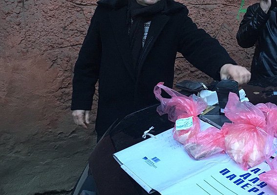 Голова сільради, що на Львівщині, отримав хабар у розмірі 1,5 тис. доларів США (ФОТО) (фото) - фото 1 Голова сільради, що на Львівщині, отримав хабар у розмірі 1,5 тис. доларів США (ФОТО) (фото) - фото 1