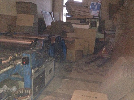 Поліція затримала львів'янина, який підробляв паперові ящики відомих виробників (ФОТО) (фото) - фото 1 Поліція затримала львів'янина, який підробляв паперові ящики відомих виробників (ФОТО) (фото) - фото 1